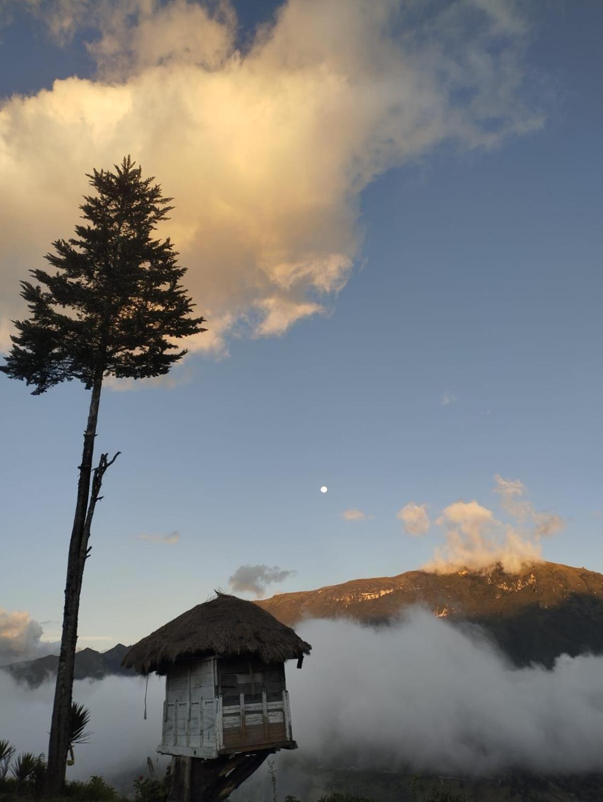 Starlight Mountain Lodge Sigchos Esterno foto